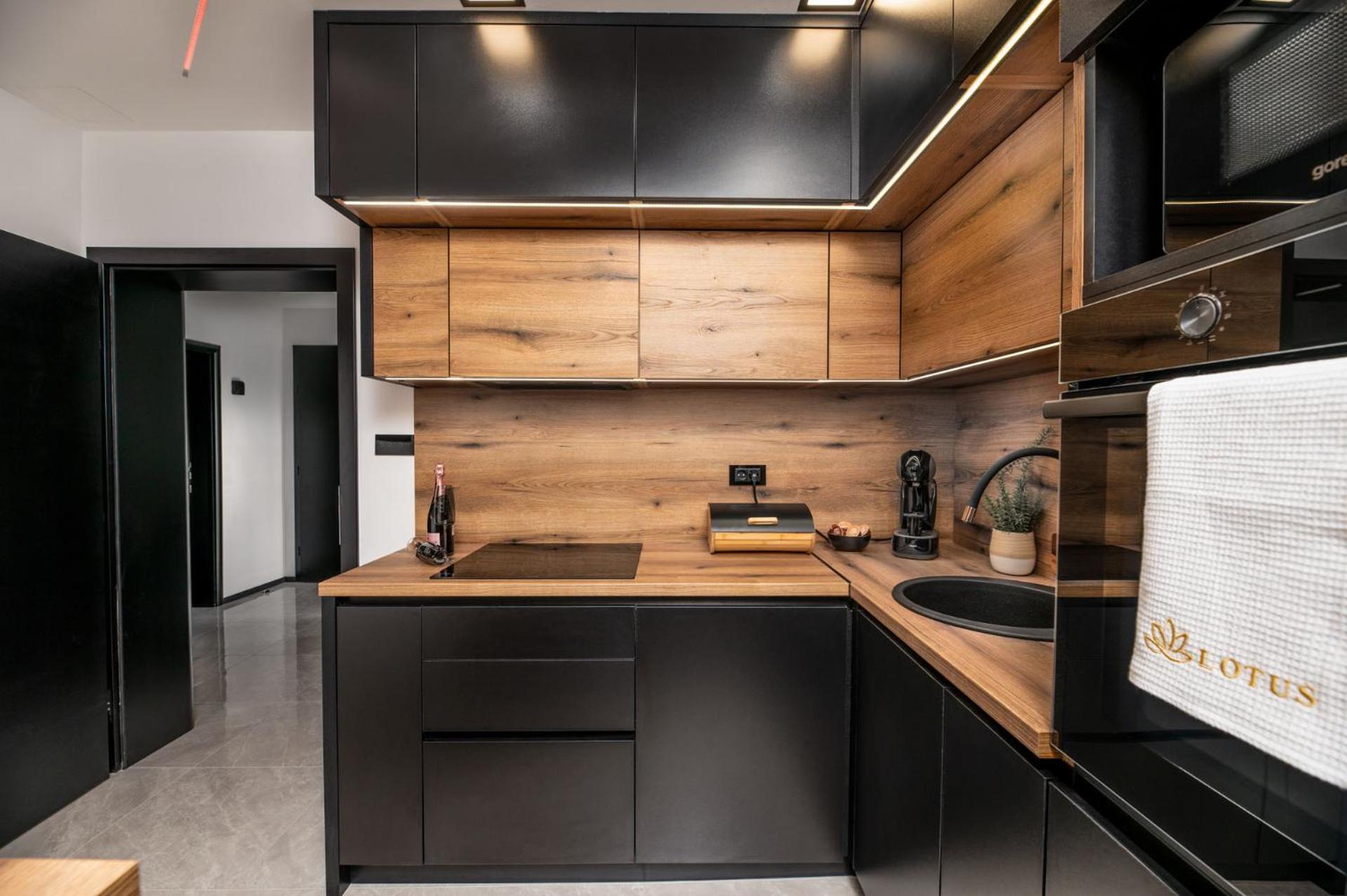 Lotus Wellness & Apartment
